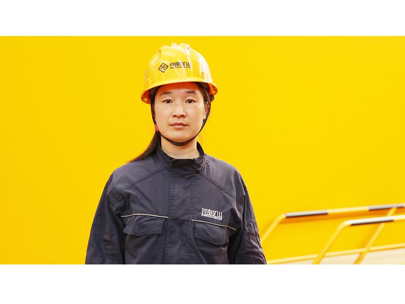 铿锵玫瑰｜千赢国际·[中国]首页
“*美焊工”冯建鹤